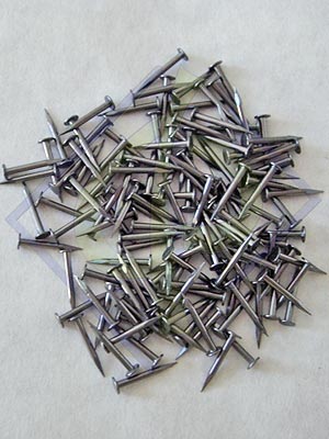 FLAT HEAD SHEOE TACKS